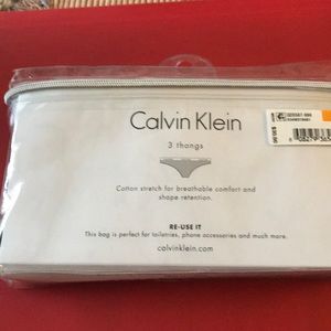 Calvin Klein 3 pack thong small